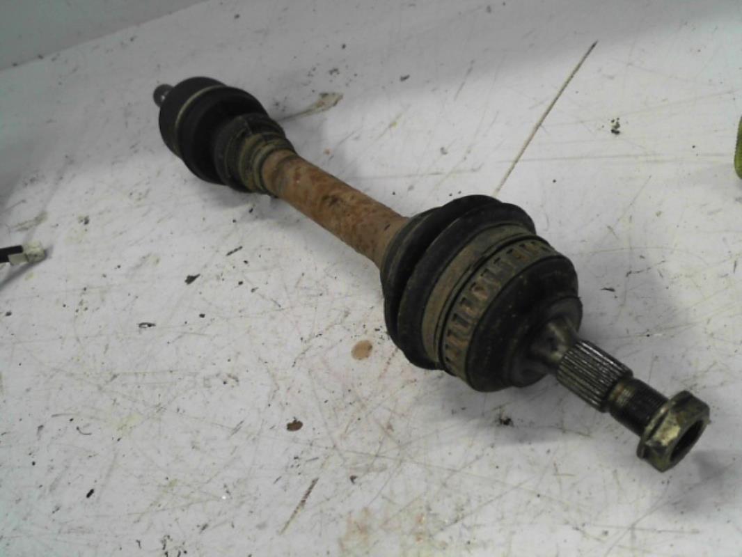Cardan gauche (transmission)