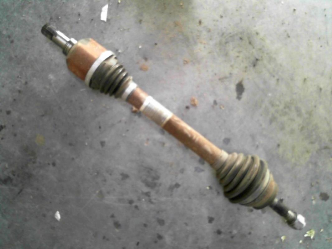 Cardan gauche (transmission)