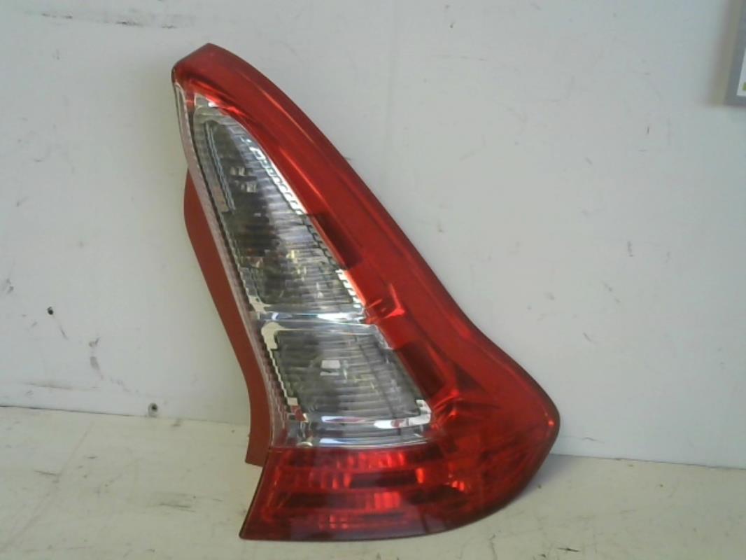 Fanale posteriore principale destro (luci)