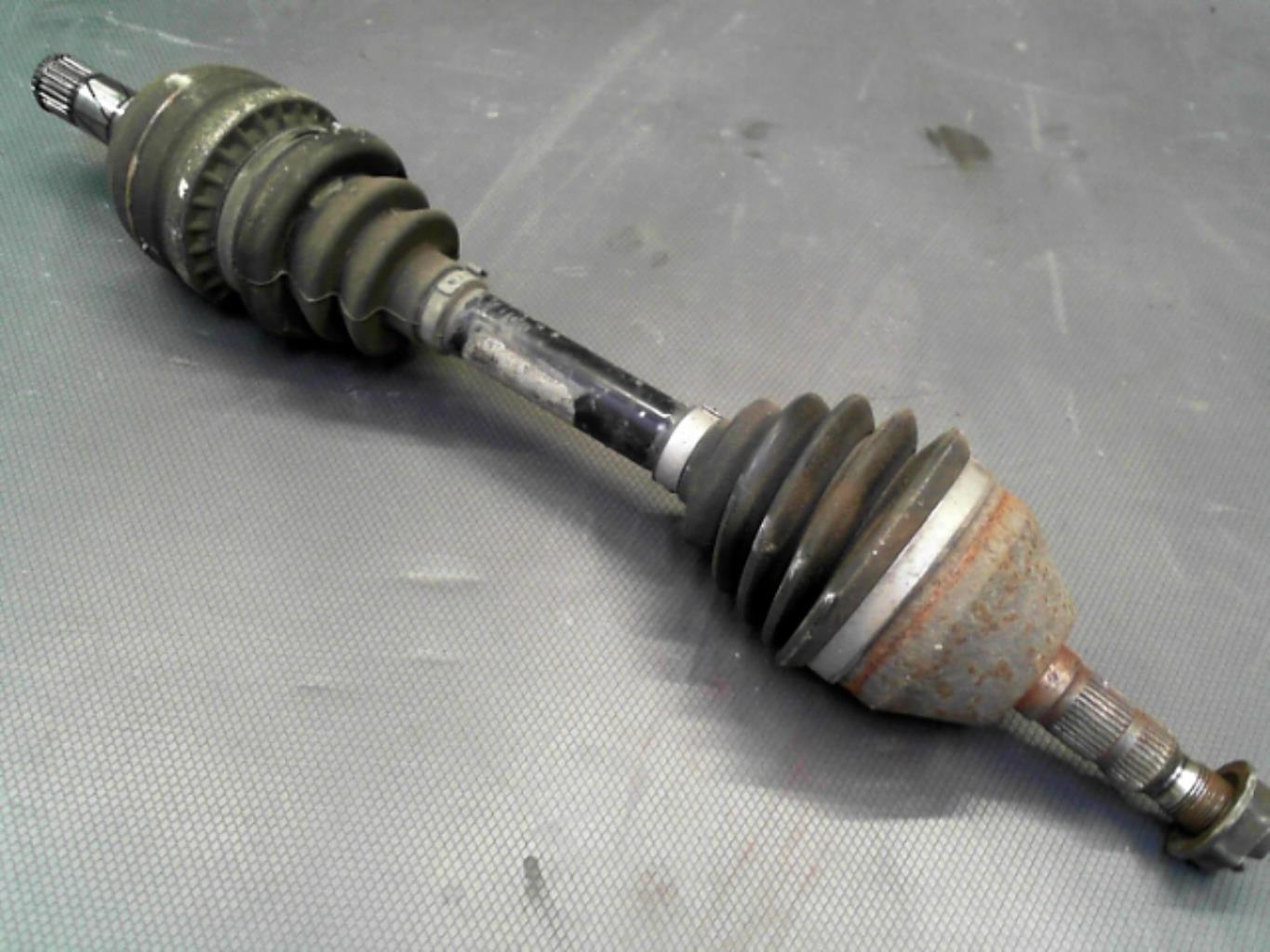 Cardan gauche (transmission)