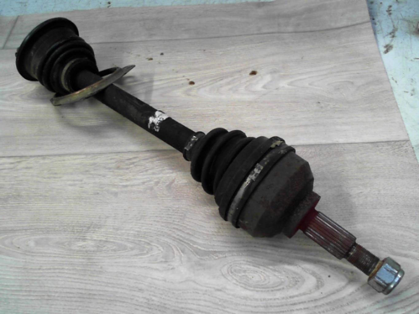 Cardan gauche (transmission)