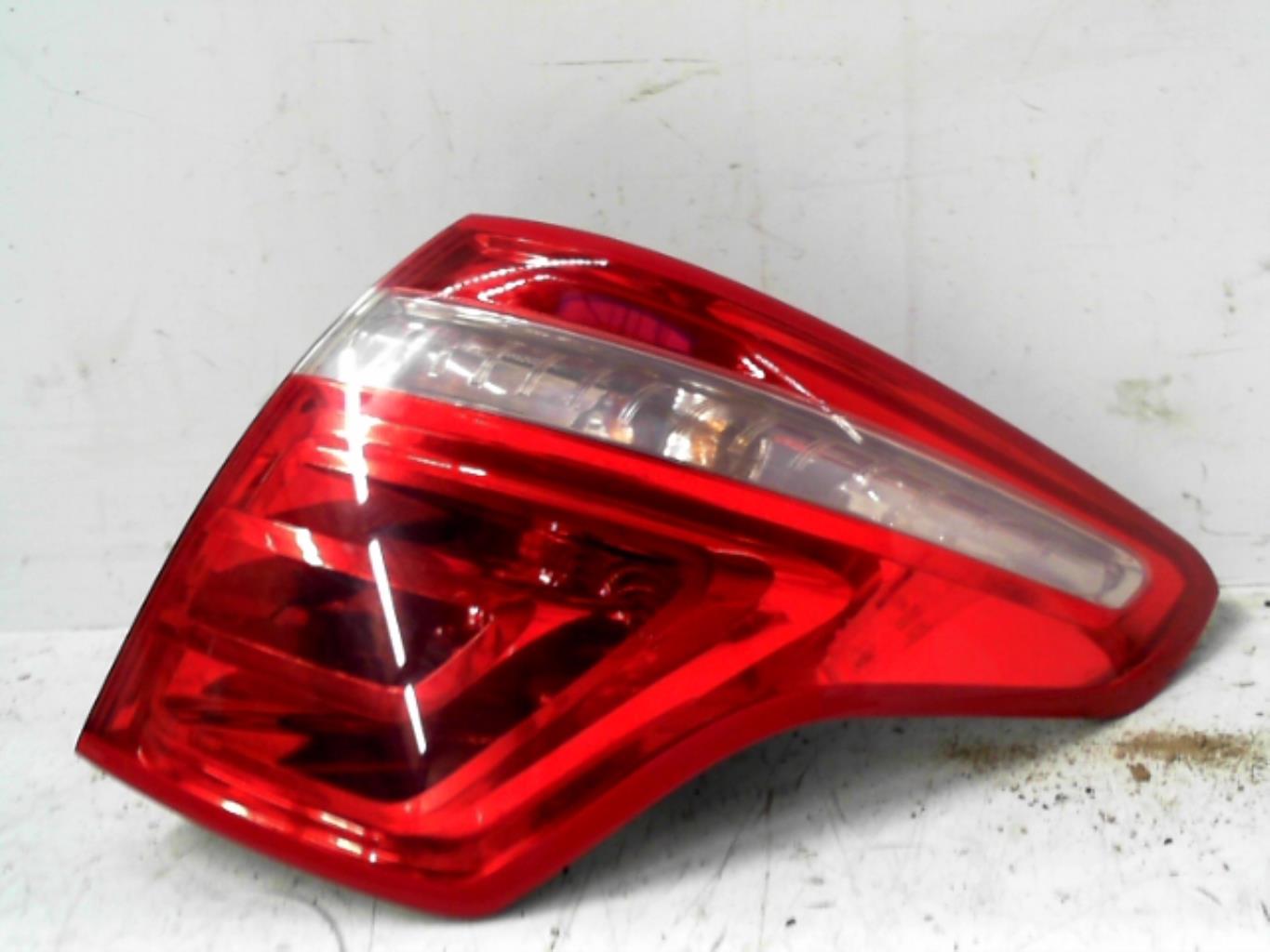 Fanale posteriore principale destro (luci)