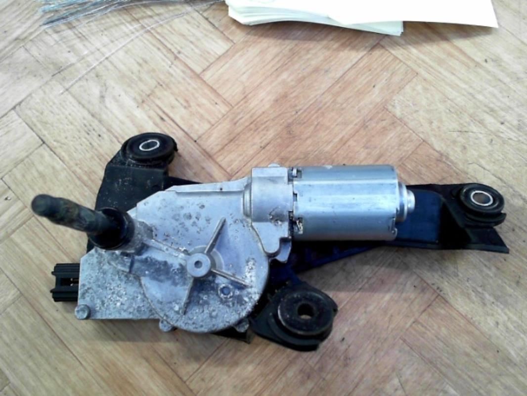 Moteur essuie glace arriere