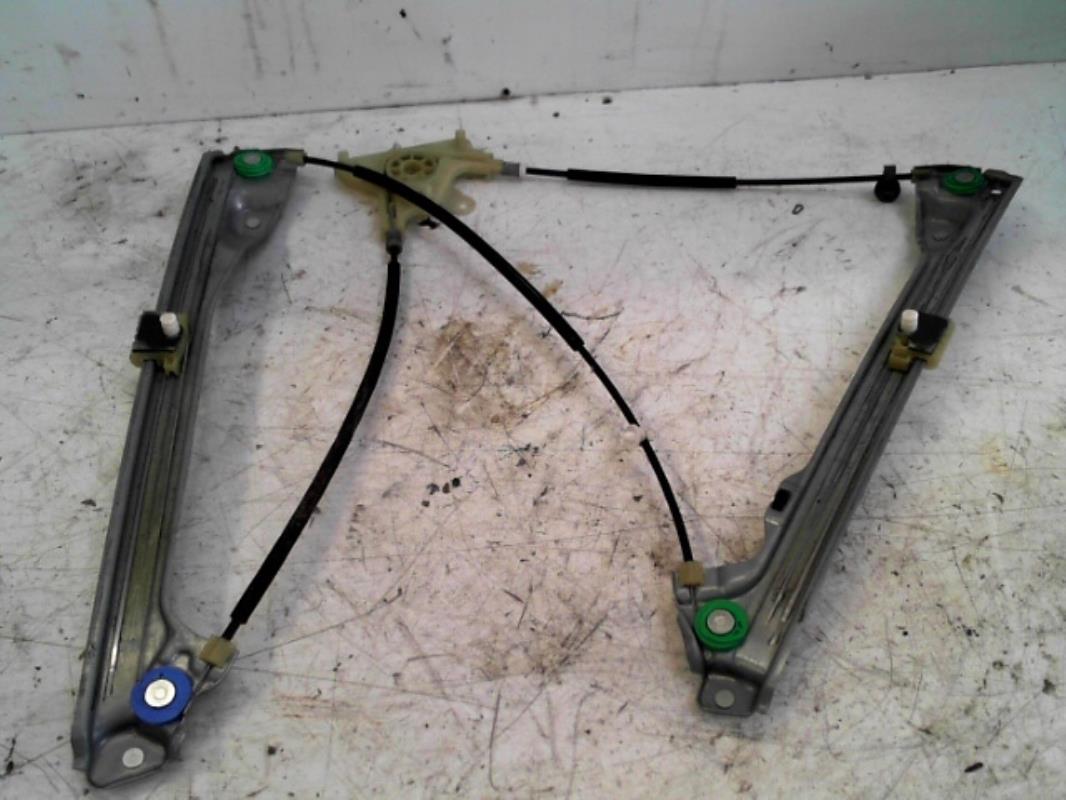 Leve vitre electrique avant gauche