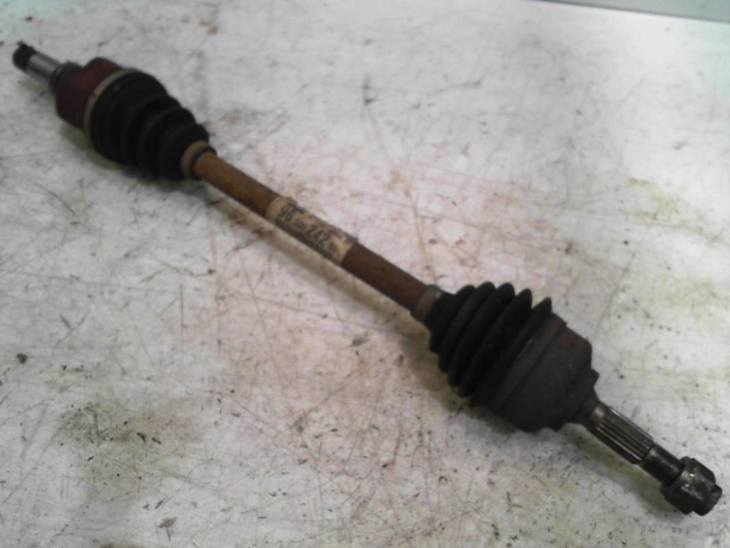 Cardan gauche (transmission)