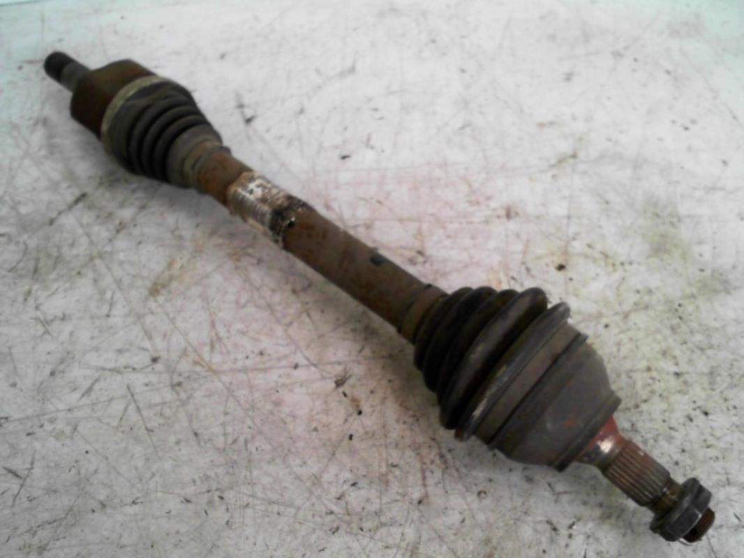Cardan gauche (transmission)