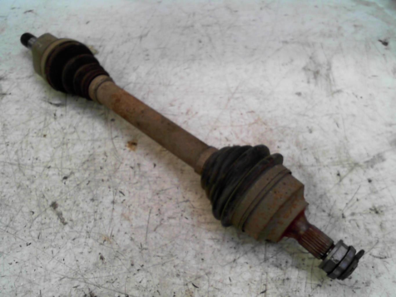 Cardan gauche (transmission)