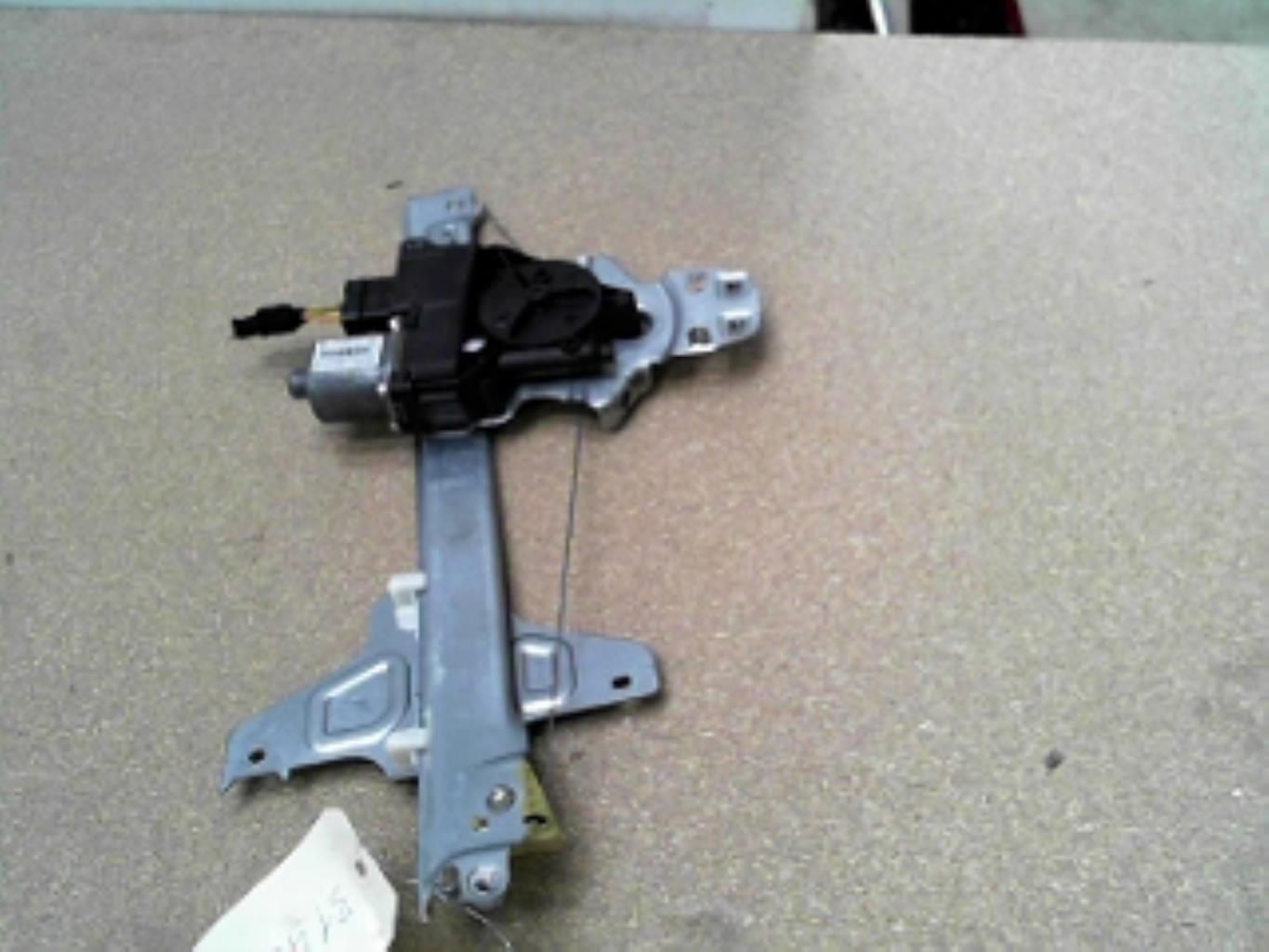 Leve vitre electrique arriere droit