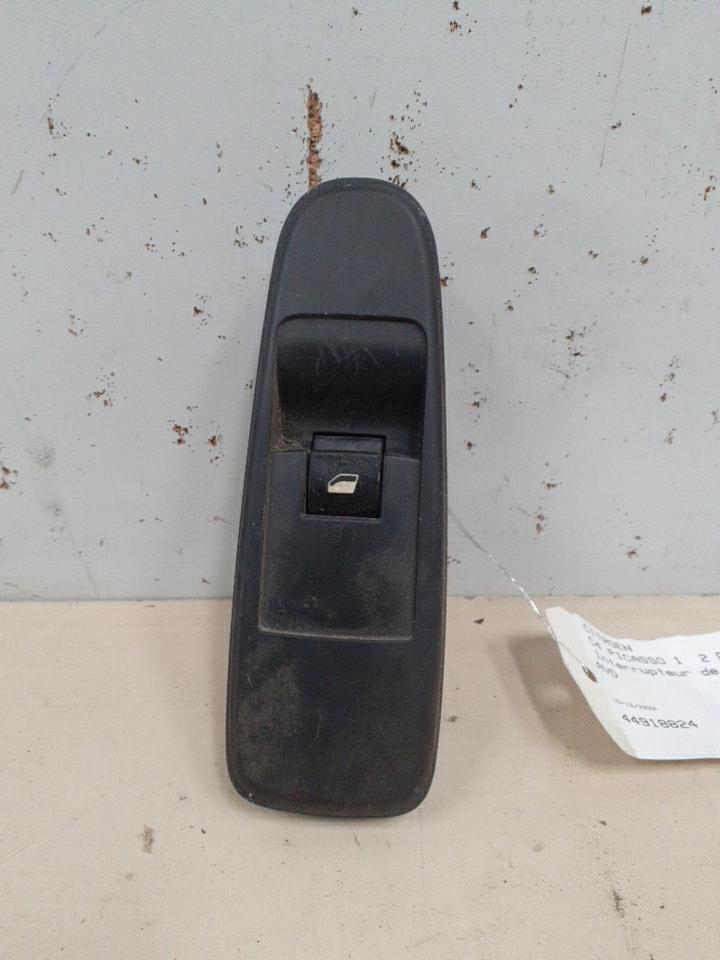 Interruptor de elevalunas