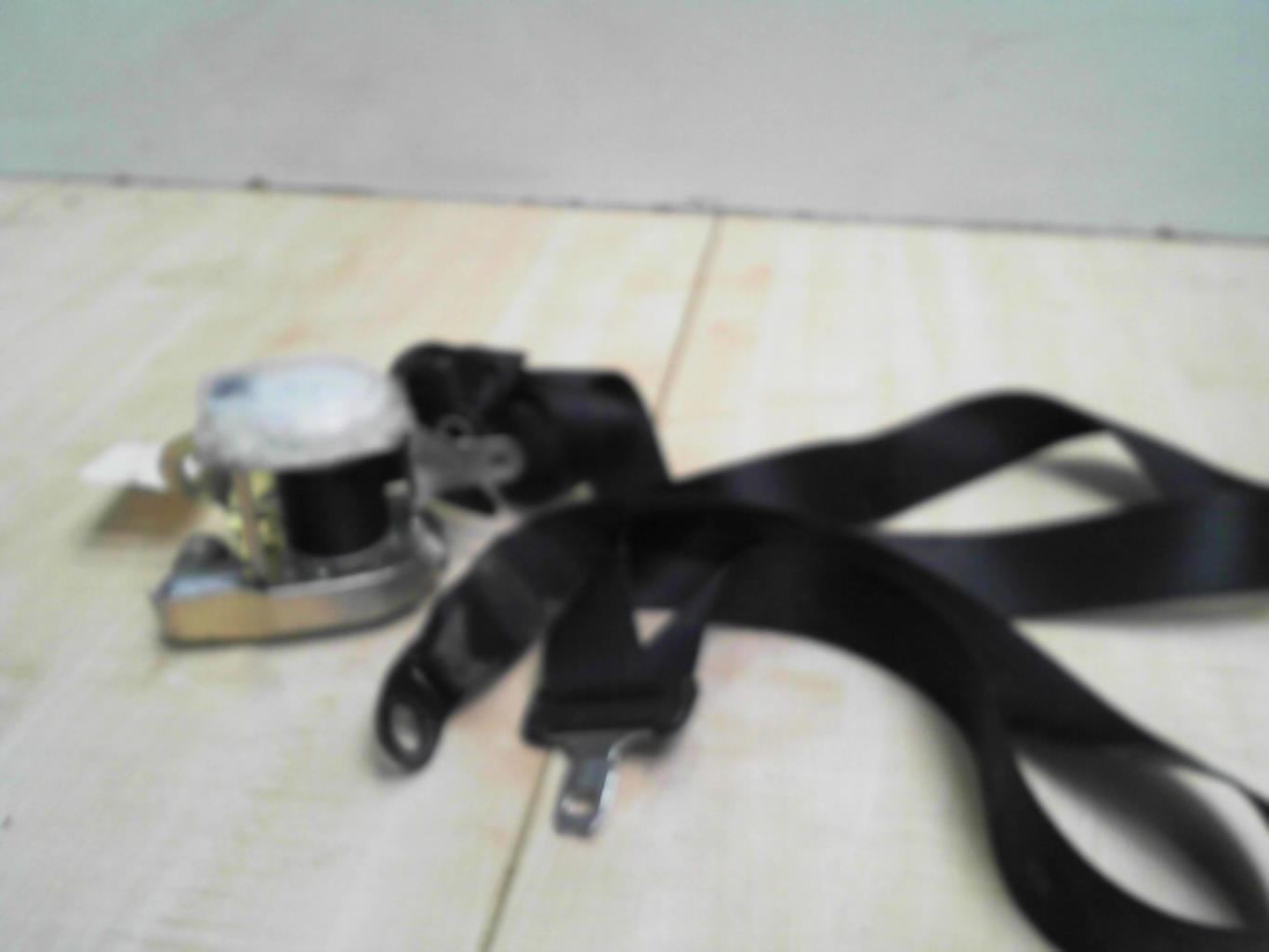 Ceinture avant droit