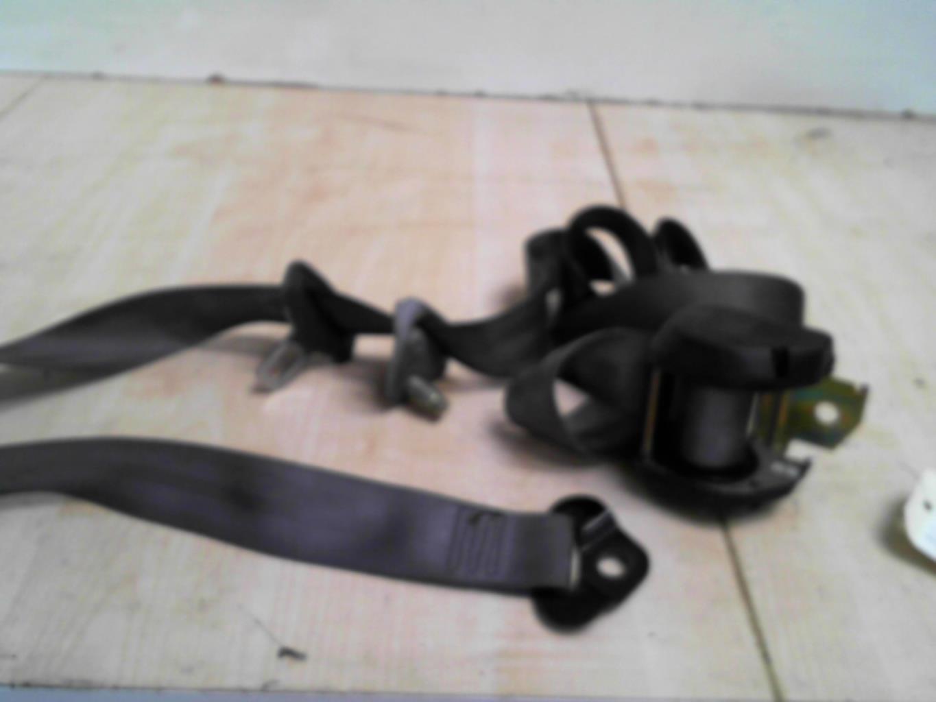 Ceinture avant droit