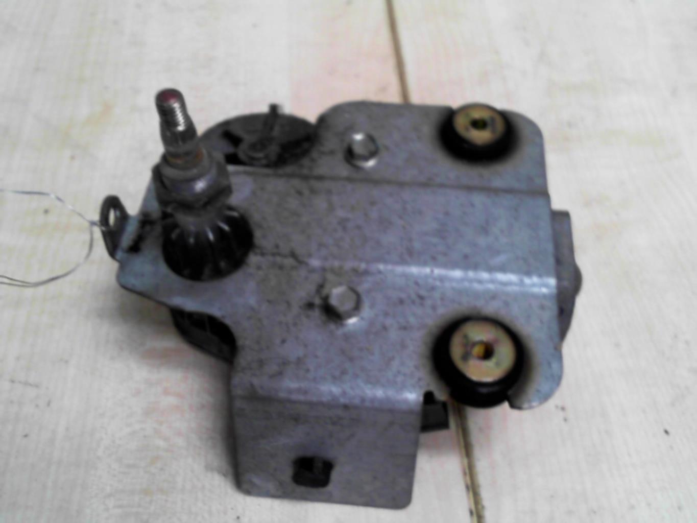 Moteur essuie glace arriere