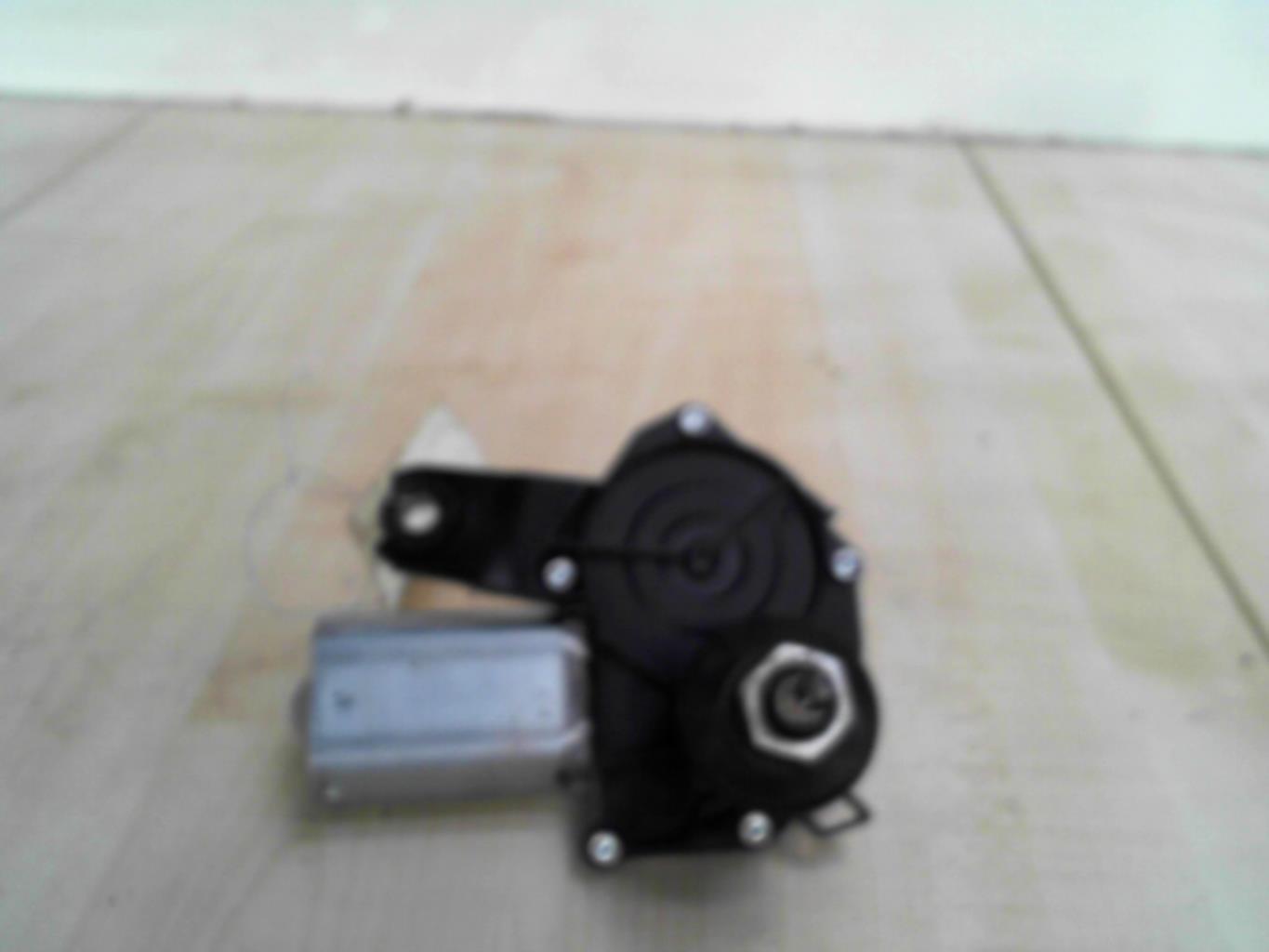 Moteur essuie glace arriere