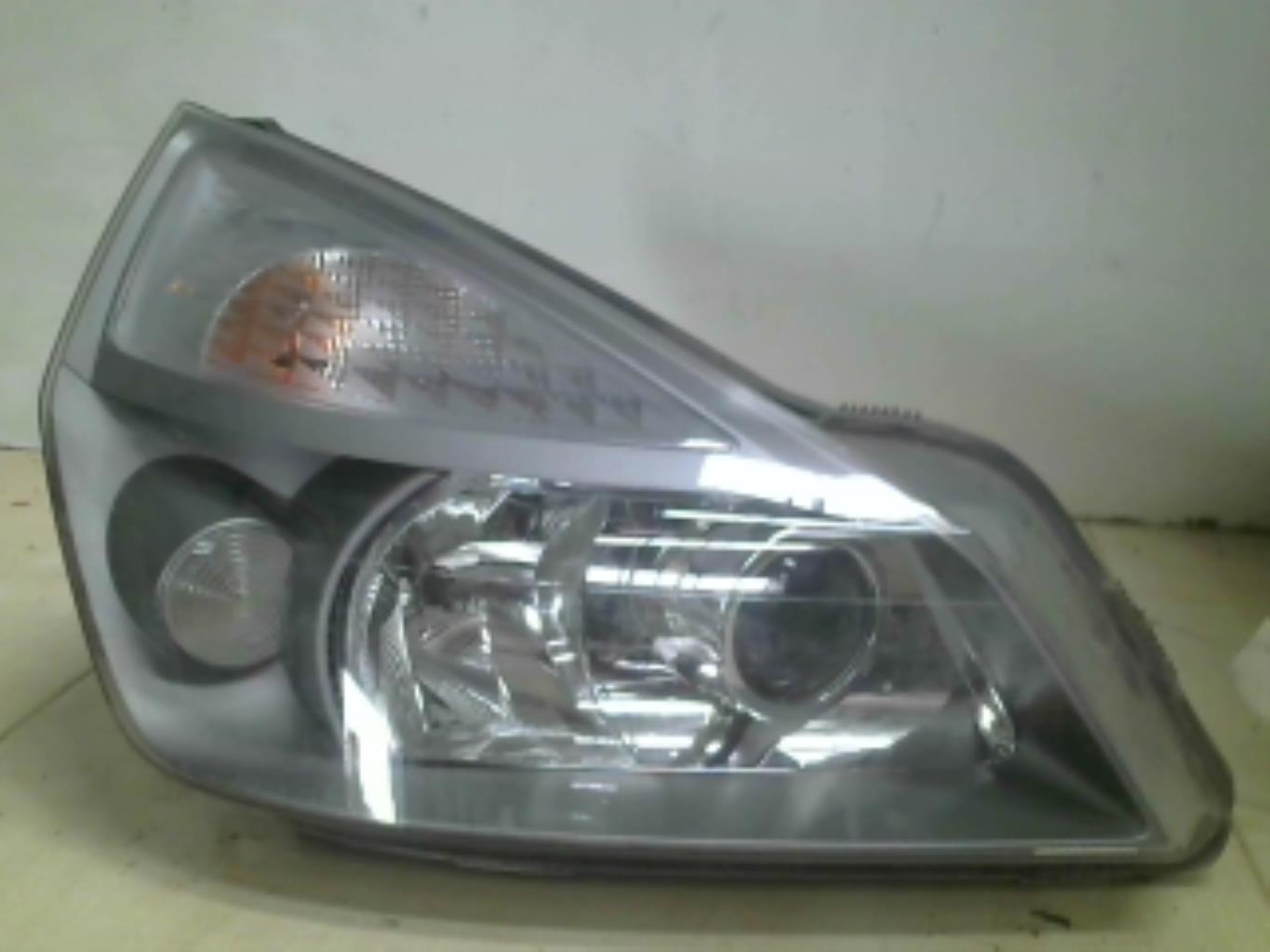 Óptica delantera principal derecha (luces) (faro)