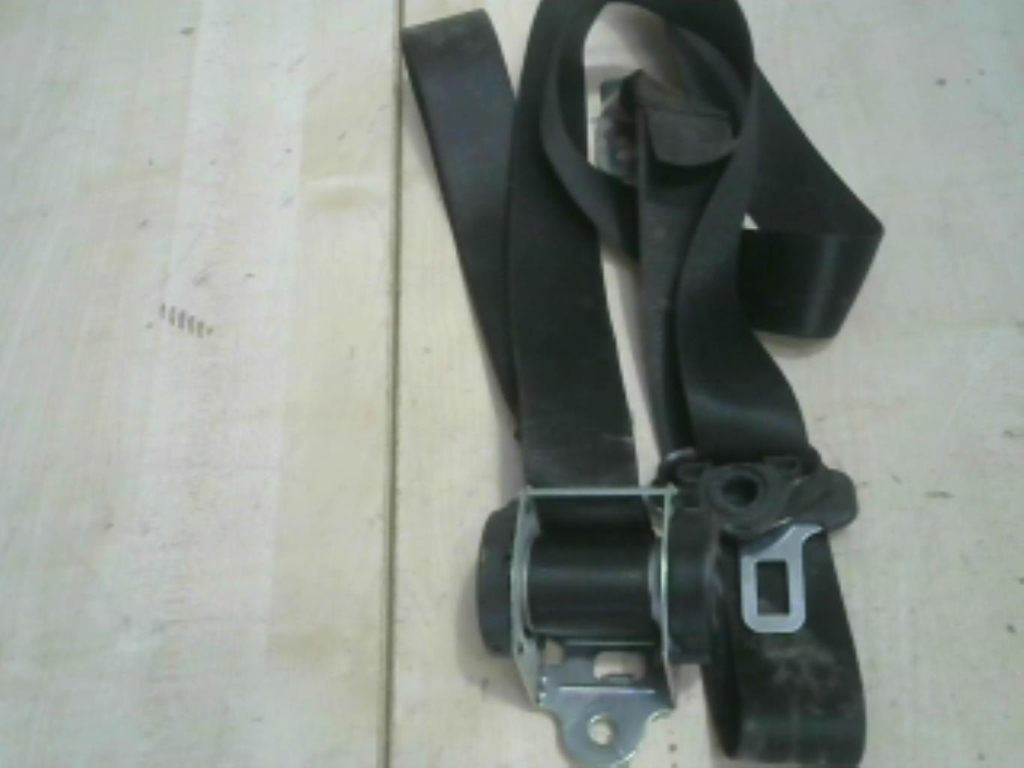 Ceinture arriere droit