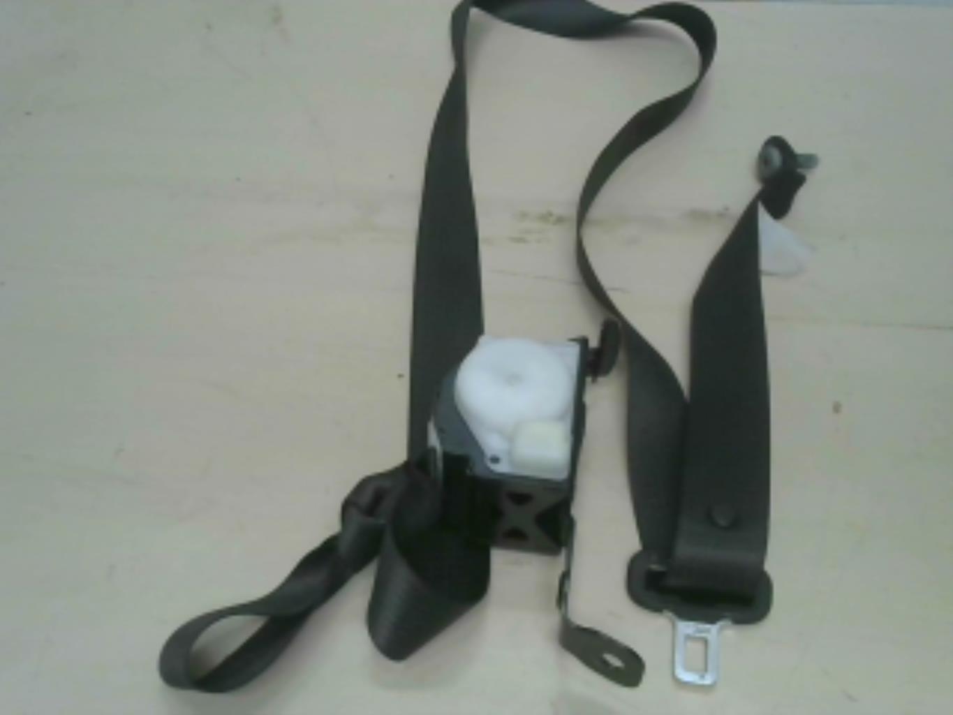 Ceinture arriere droit
