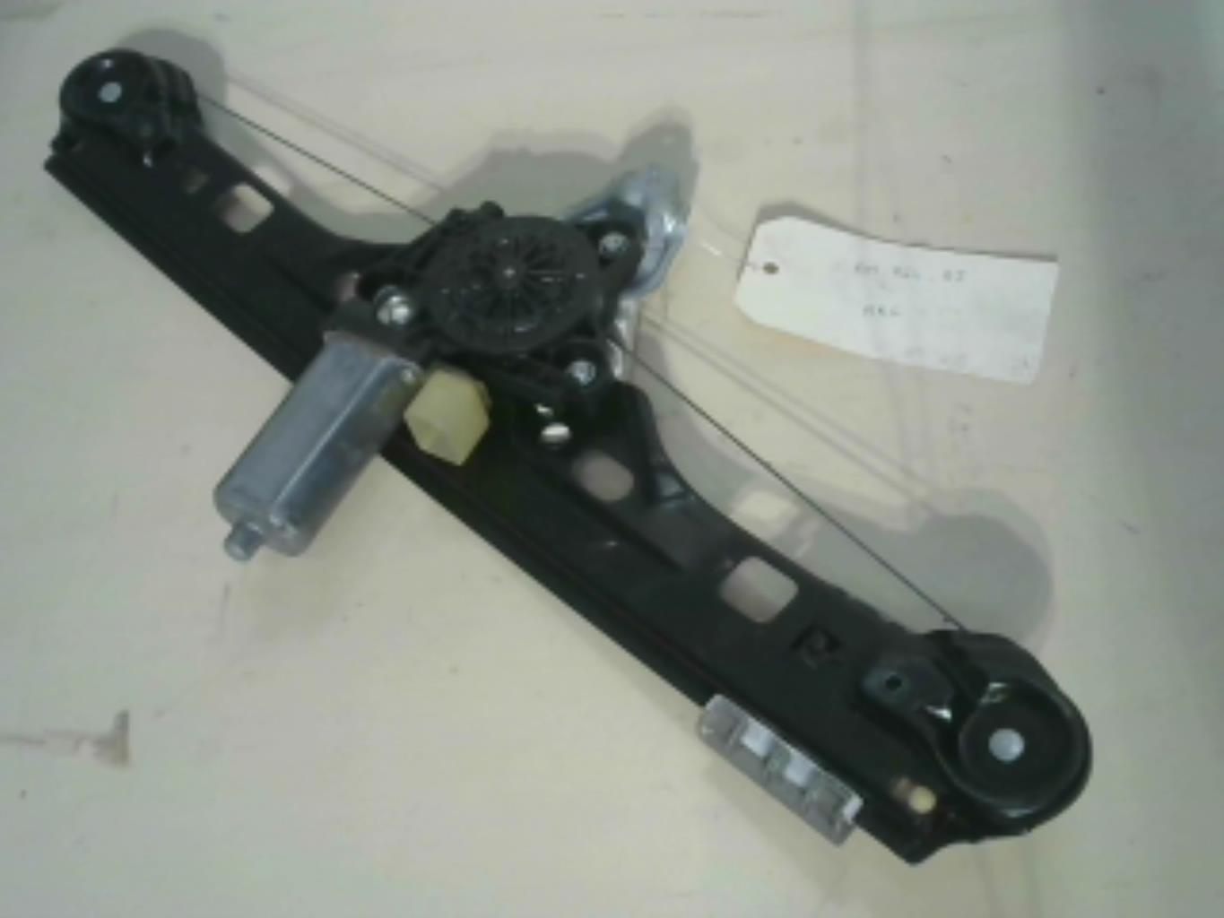 Leve vitre electrique arriere gauche