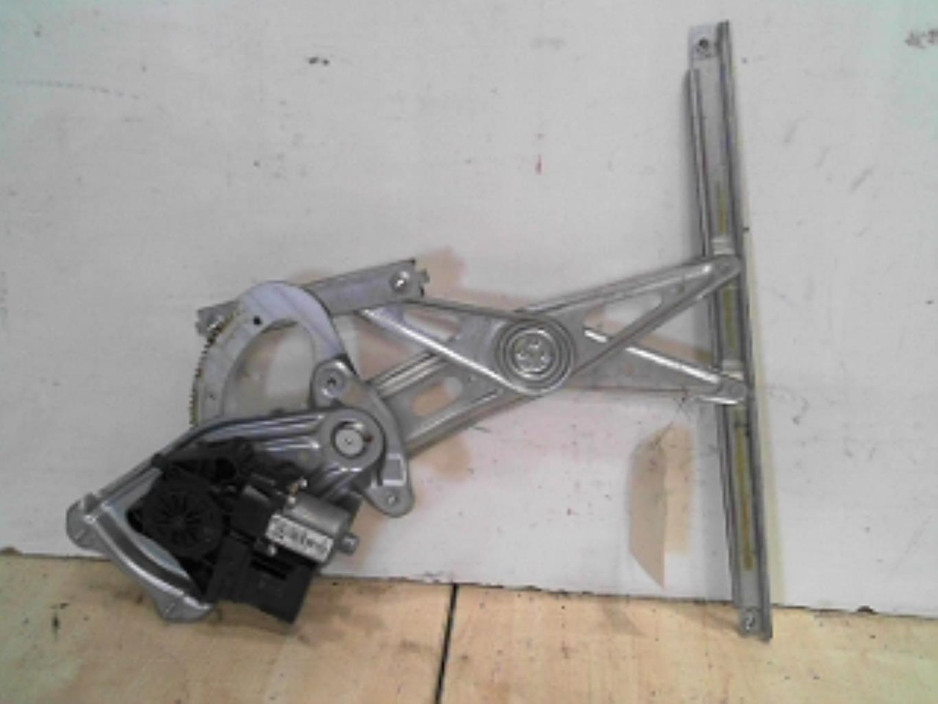 Leve vitre electrique arriere droit
