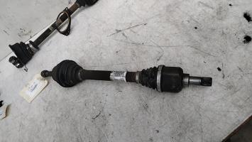Cardan gauche (transmission)