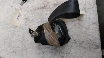 Ceinture avant droit