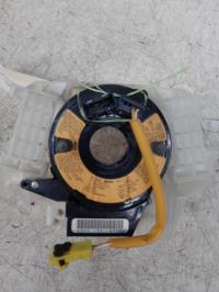 Contactor giratorio