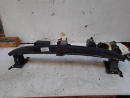 Renfort pare choc avant (traverse)