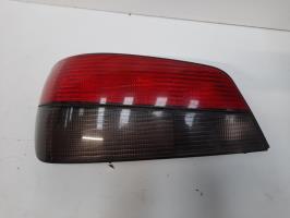 Fanale posteriore principale sinistro (luci)