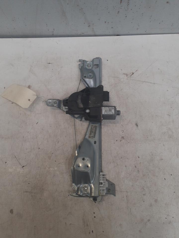 Leve vitre electrique arriere gauche