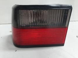 Fanale posteriore principale sinistro (luci)