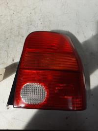Fanale posteriore principale destro (luci)