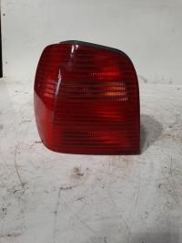 Fanale posteriore principale sinistro (luci)