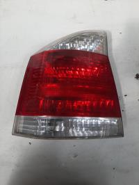 Fanale posteriore principale sinistro (luci)
