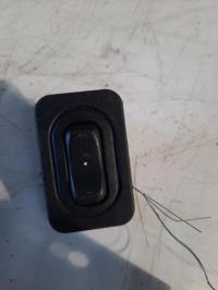 Interrupteur de leve vitre avant droit