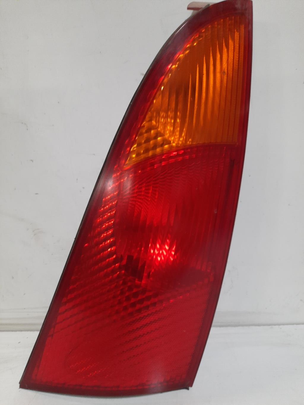 Fanale posteriore principale destro (luci)