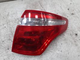 Fanale posteriore principale destro (luci)