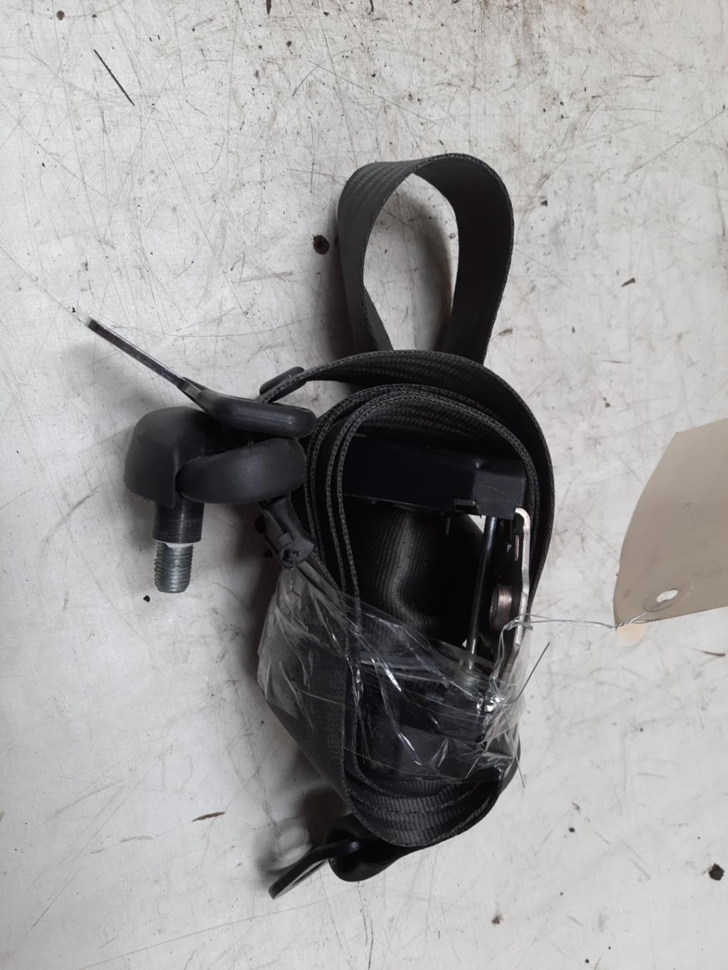 Ceinture arriere droit