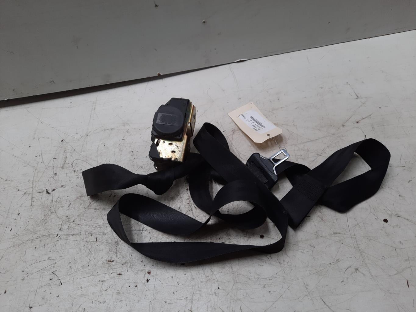 Ceinture avant gauche