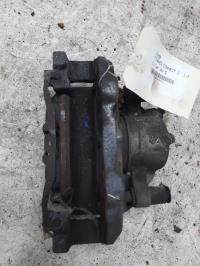 Etrier avant gauche (freinage)