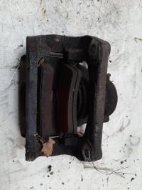 Etrier avant gauche (freinage)
