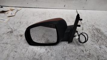 Retrovisor izquierdo