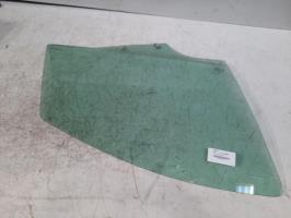 Vitre avant droit