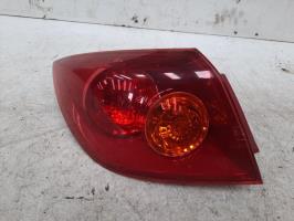 Fanale posteriore principale sinistro (luci)