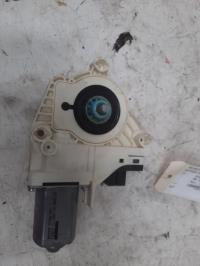 Moteur leve vitre arriere droit