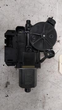 Moteur leve vitre arriere droit