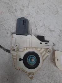 Moteur leve vitre arriere gauche