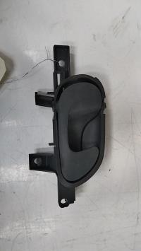 Poignee interieur avant gauche