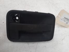 Poignee porte avant gauche