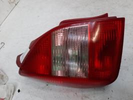 Fanale posteriore principale sinistro (luci)