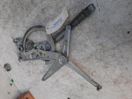 Leve vitre electrique avant droit
