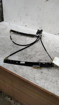 Leve vitre electrique avant droit